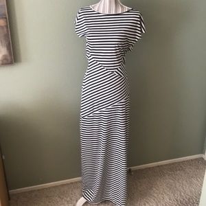 Arden B, sexy striped maci dress